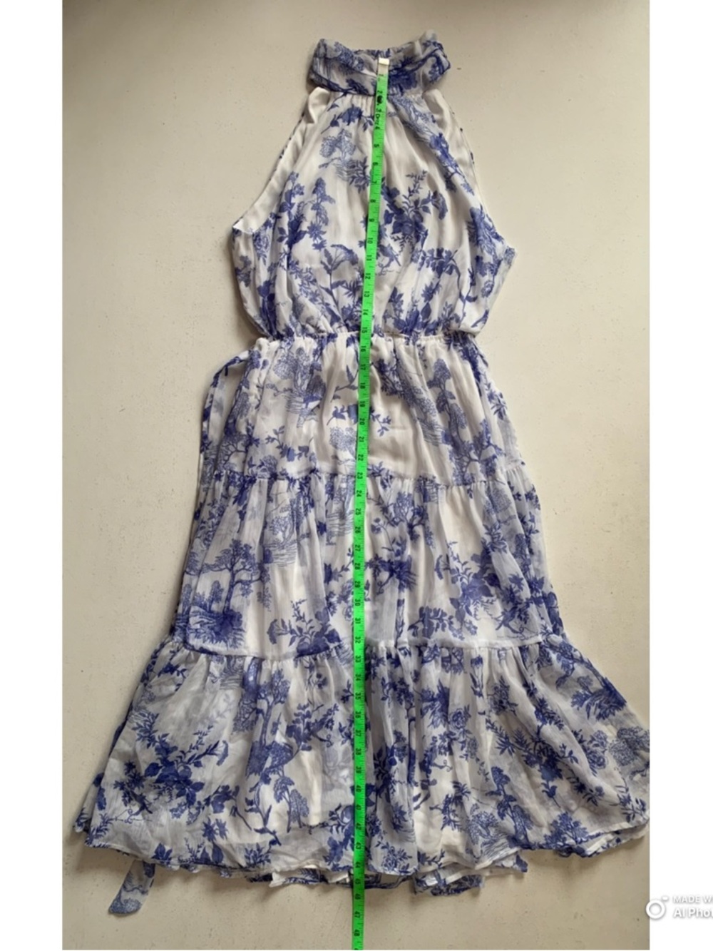 Lulus Small Float To You White & Blue Floral Print Halter Tiered Midi Dress NWT - Picture 16 of 17